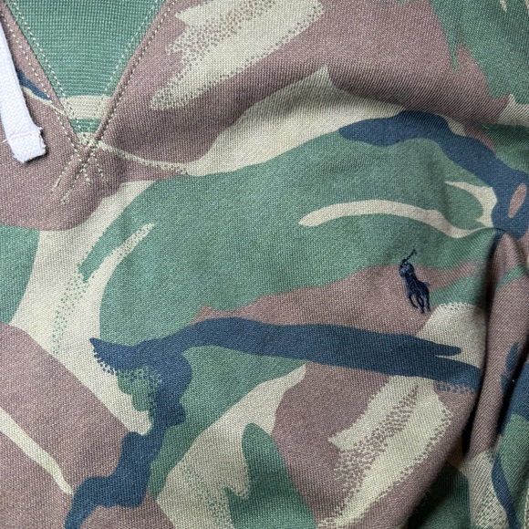 Polo by Ralph Lauren Men’s Big and Tall Green Camouflage Hoodie - Picture 4 of 5